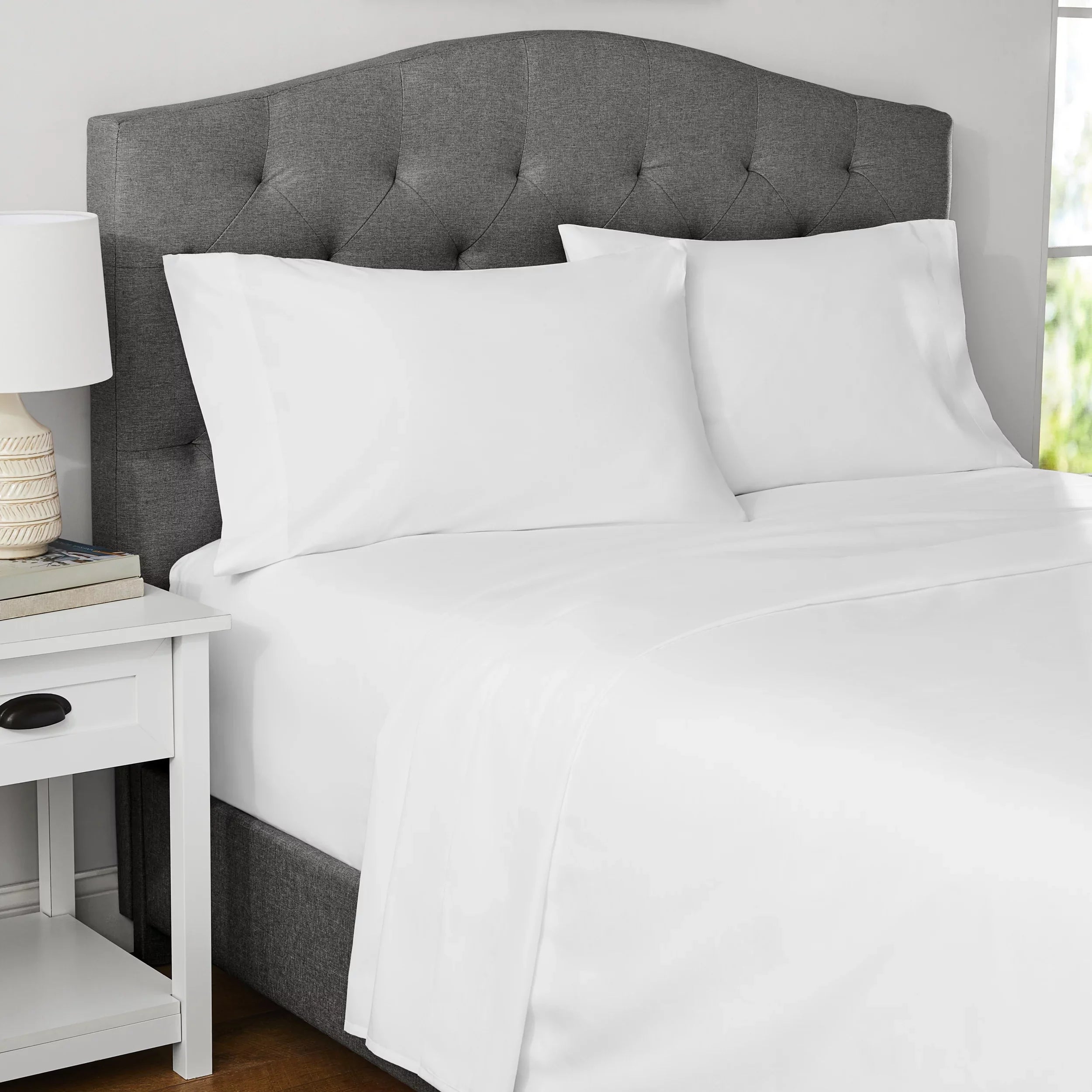4-Piece 300 Thread Count White Cotton Blend Percale Bed Sheet Set, Queen - Image 2